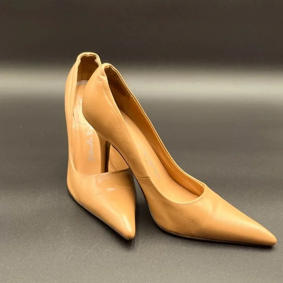 Gabriella Rocha Shoes Gabriella Rocha Mylie Size Pumps